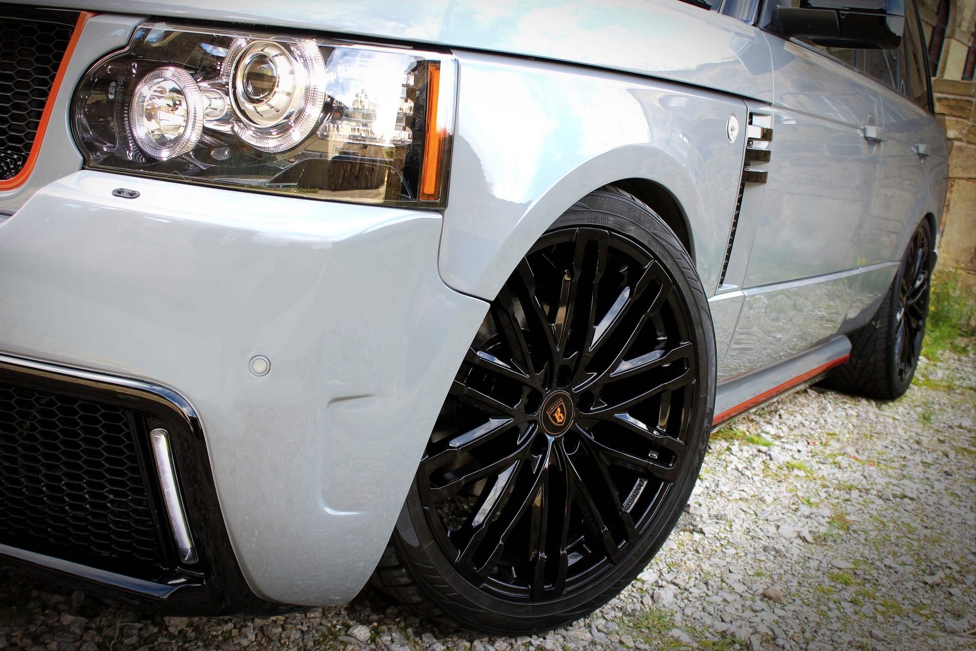 Basic body kit for Land Rover Range Rover Vogue