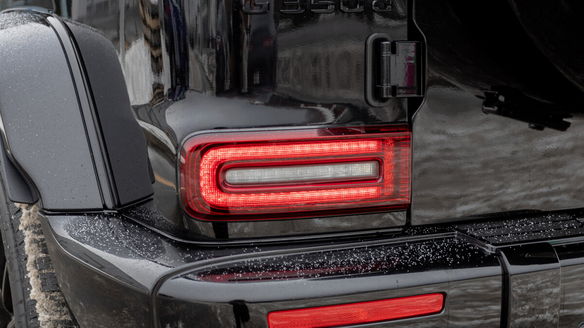 Check price and buy New Mercedes-Benz G-Class 350 d (W463) For Sale