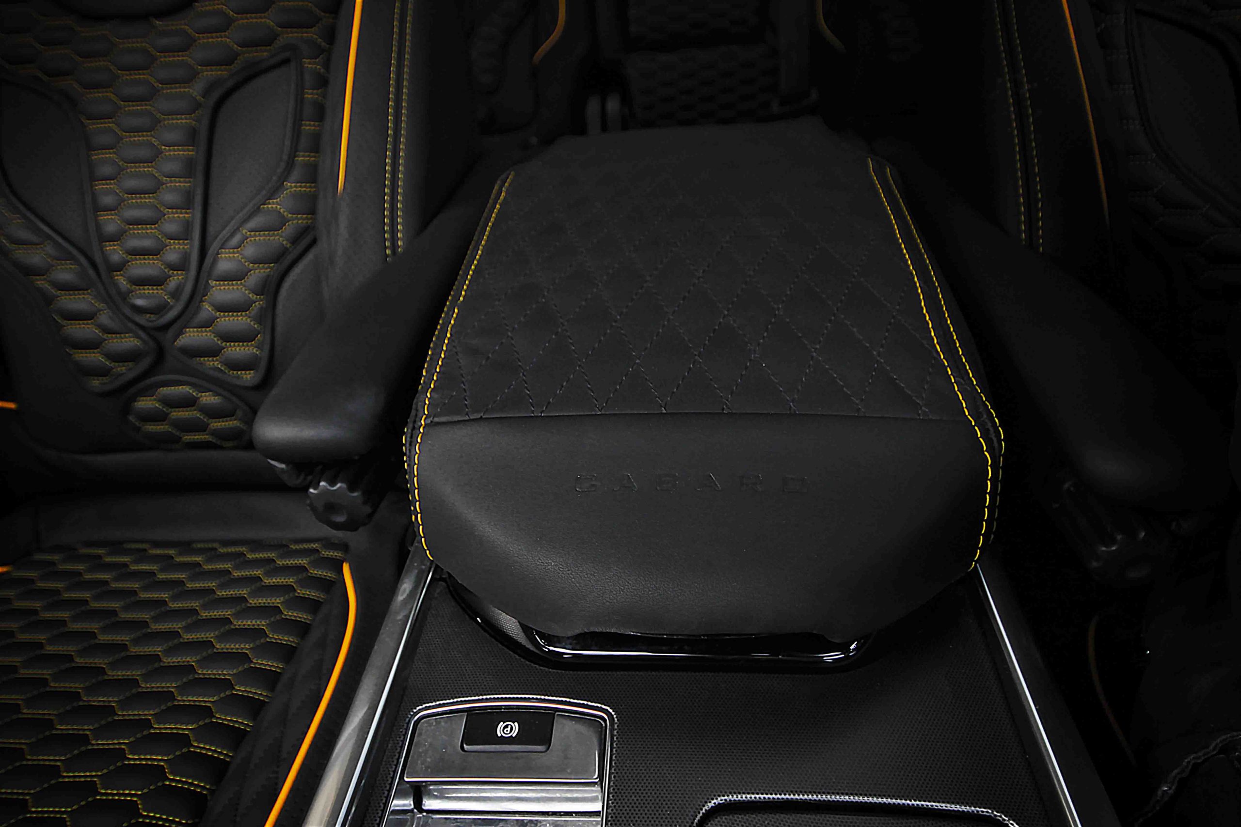 Wildcat Xpressions interior Cabaro II Wide Edition for Land Rover Range Rover Sport