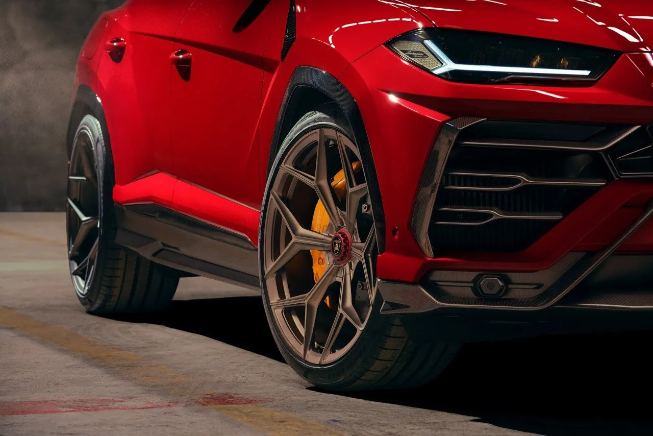 Check price and buy Novitec Carbon Fiber Body kit set for Lamborghini Urus