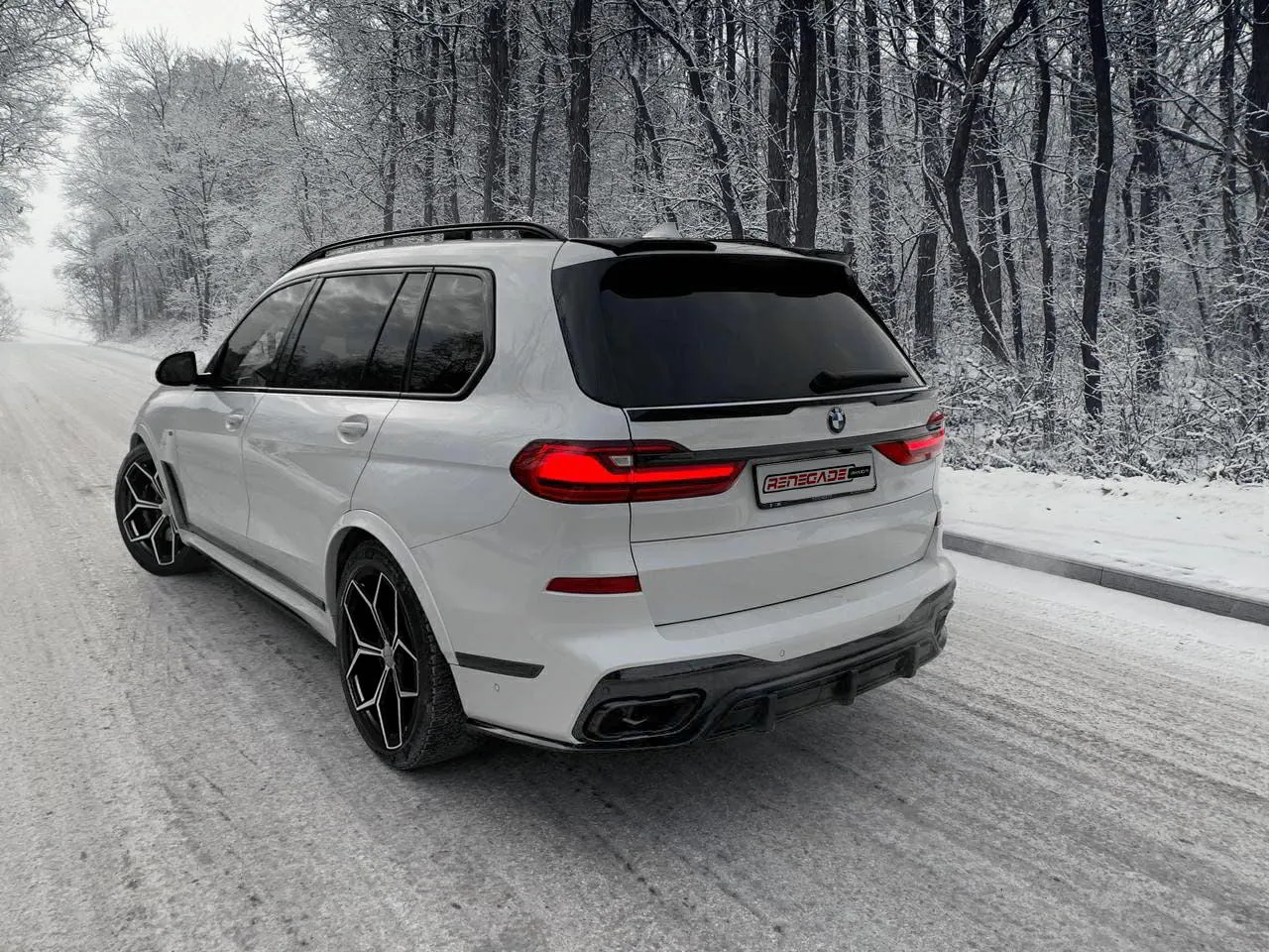 Check our price and buy Renegade Design body kit for BMW X7 G07