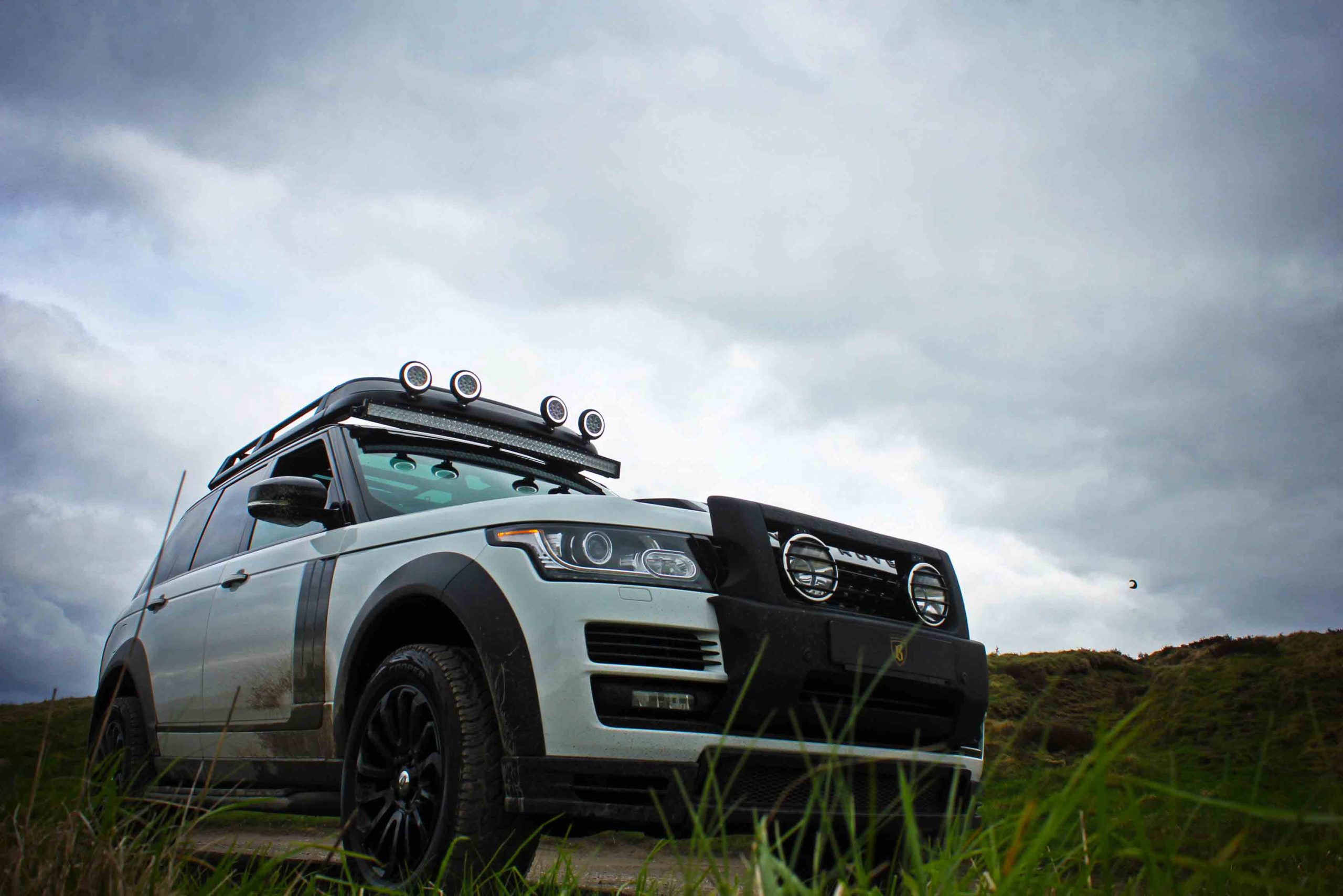 Basic Windermere body kit for Land Rover Range Rover Vogue