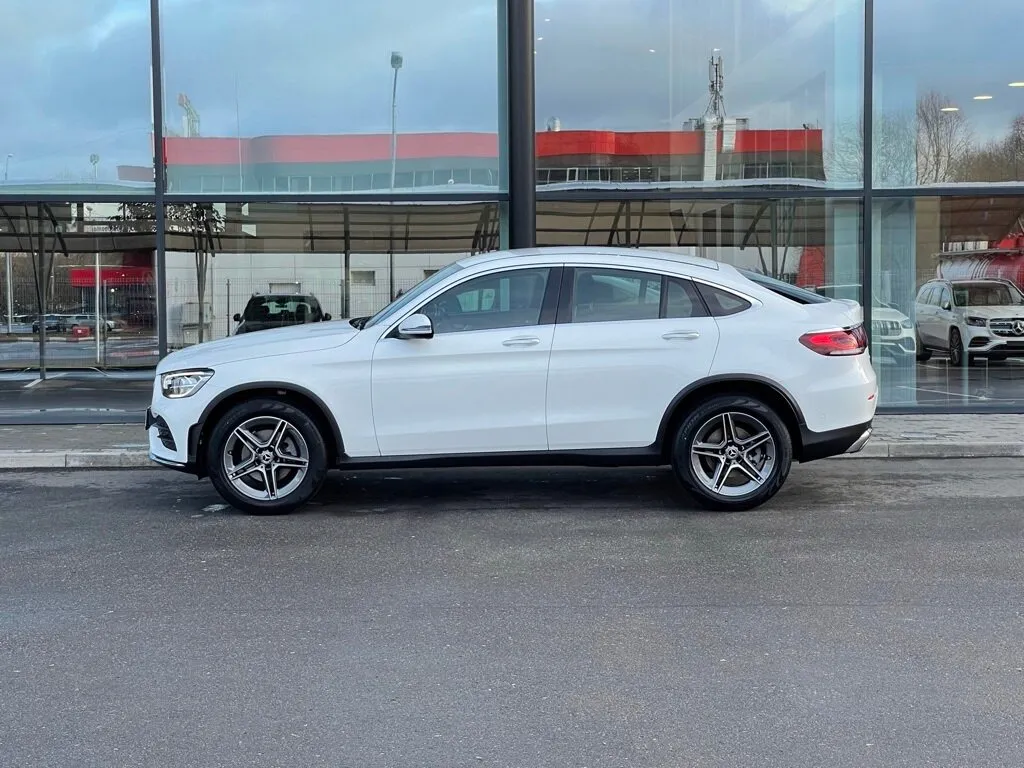 Check price and buy New Mercedes-Benz GLC Coupe 300 (C253) Restyling For Sale