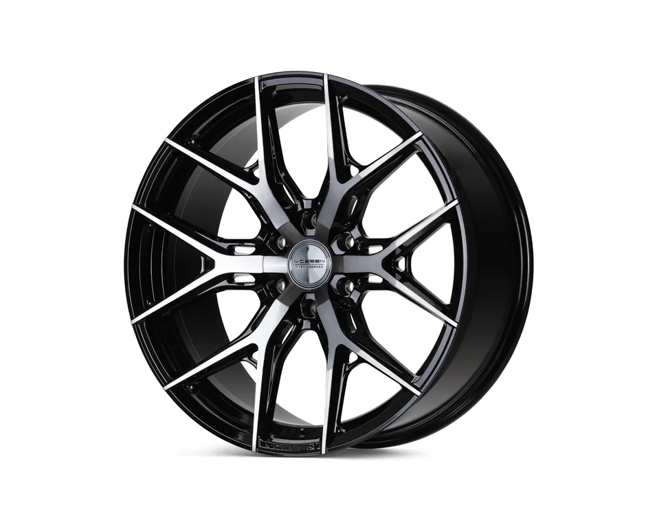 Vossen HF6 4 hybrid forged wheel — close-up spoke detail
