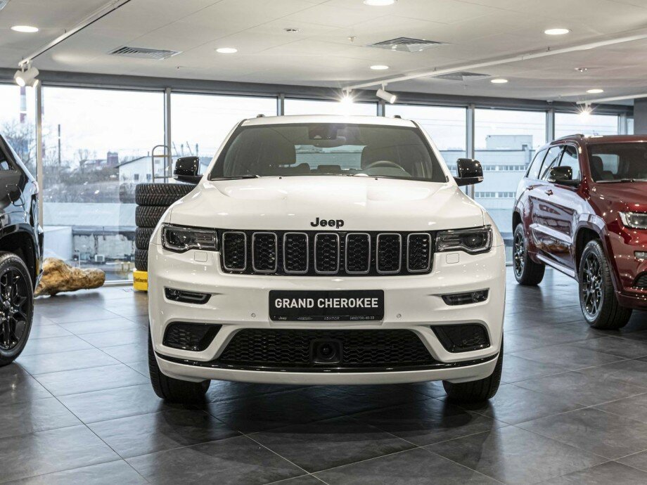 Check price and buy New Jeep Grand Cherokee (WK2) Restyling For Sale