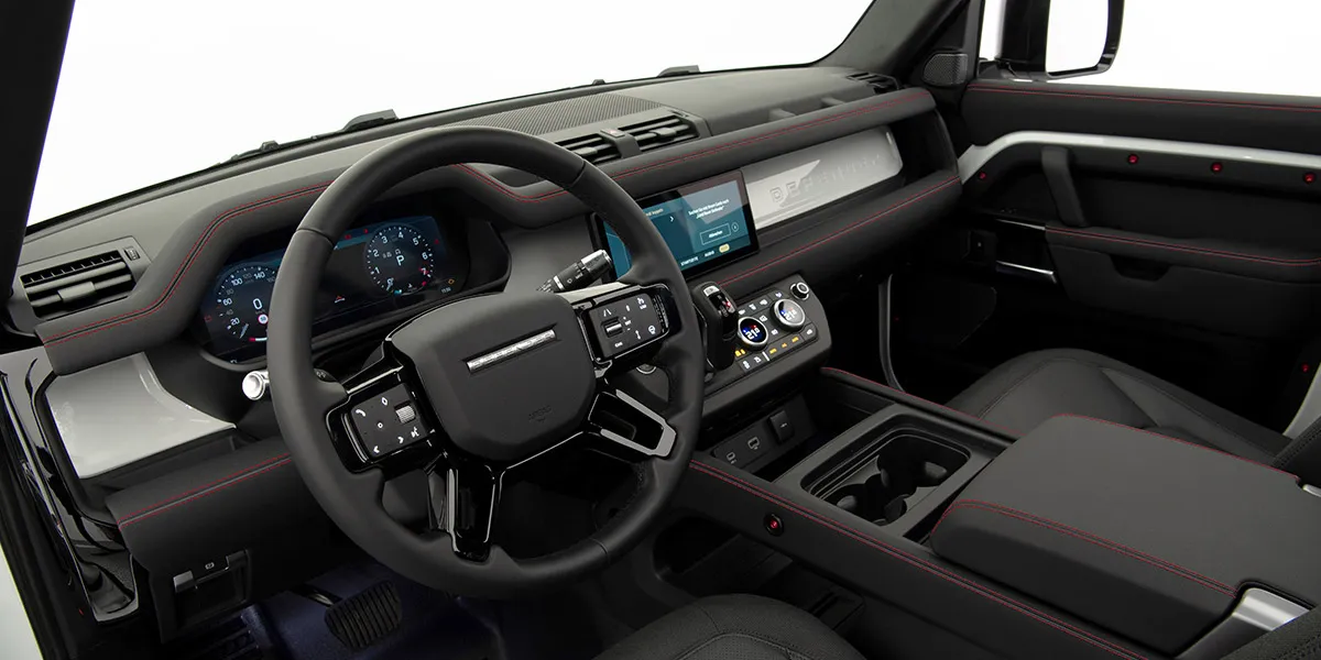 Check our price and buy Startech body kit for Land Rover Defender!