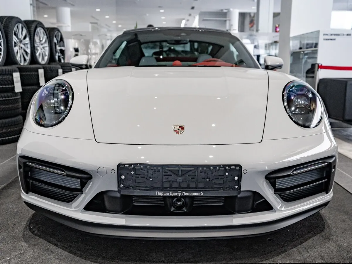 Check price and buy New Porsche 911 Carrera 4 GTS (992) For Sale