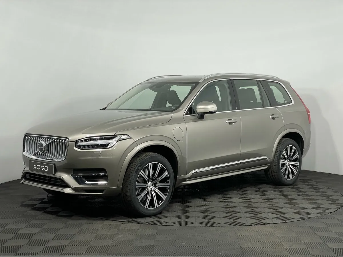 Check price and buy New Volvo XC90 Restyling For Sale