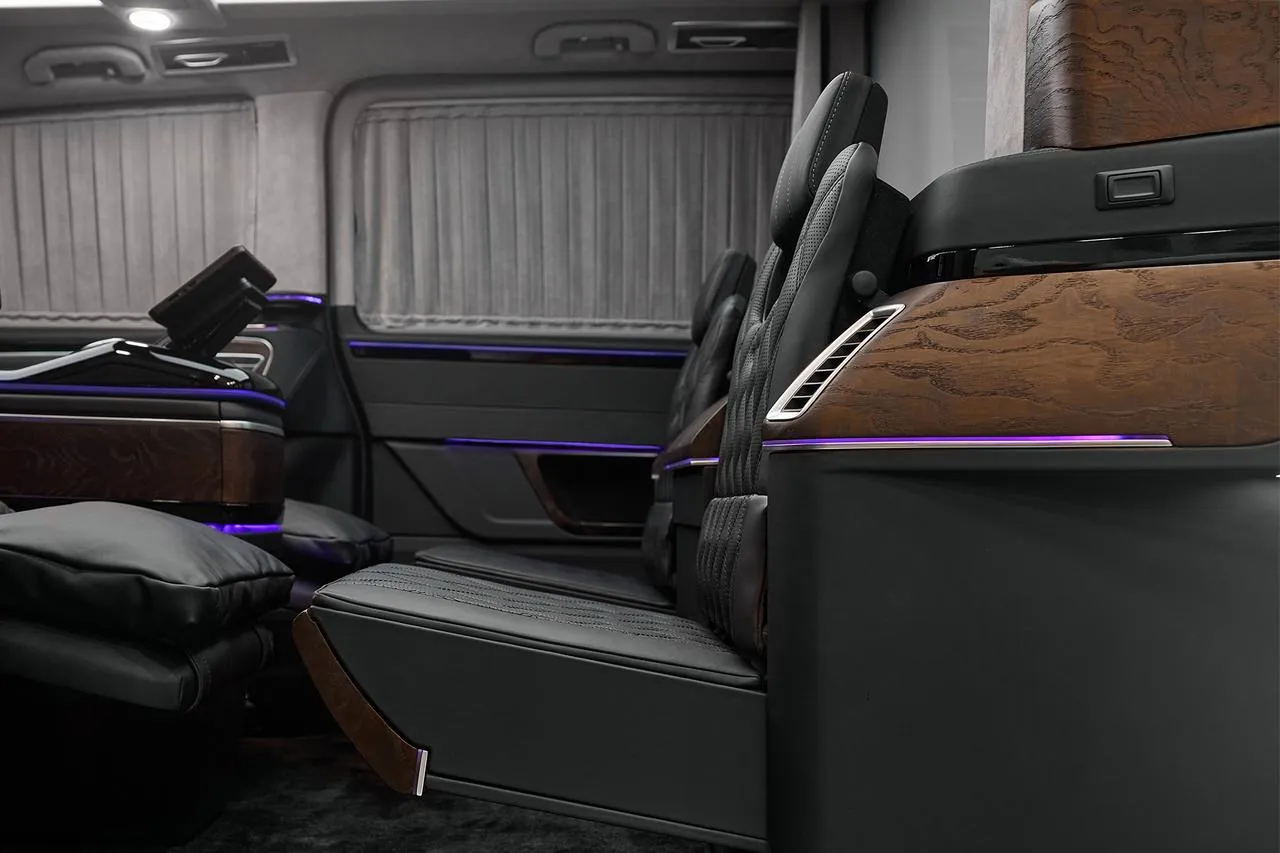 Check price and buy Carat seats set for Mercedes-Benz V-class