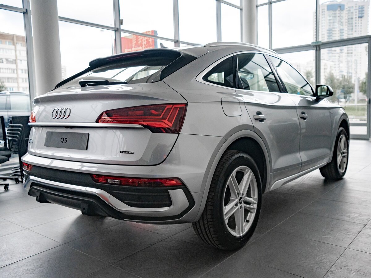 Check price and buy New Audi Q5 Sportback 45 TFSI (FY) For Sale