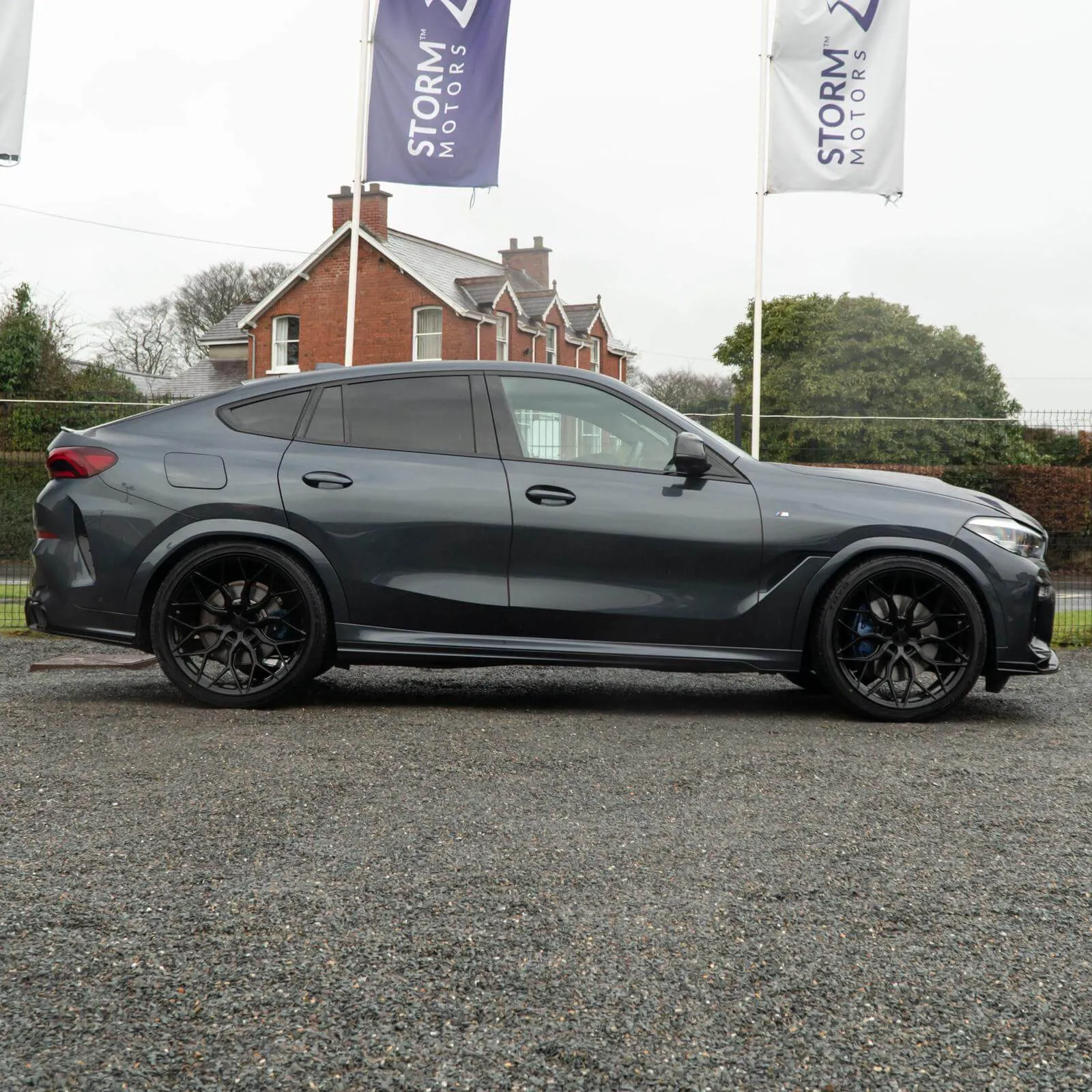 Check our price and buy a Renegade Design  Body kit set for BMW X6 G06