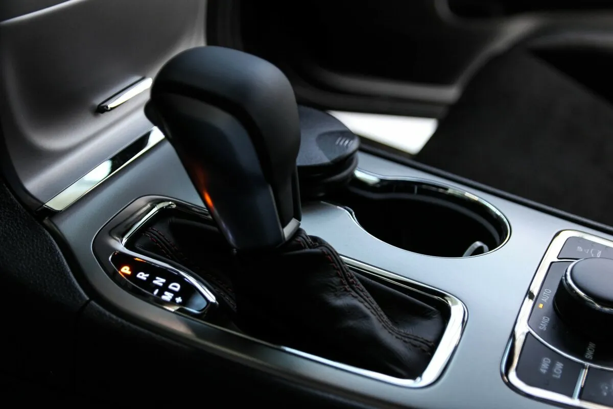 Check price and buy New Jeep Grand Cherokee (WK2) Restyling For Sale