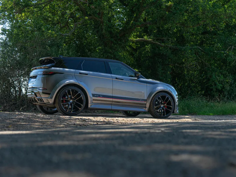Check our price and buy Lumma CLR RE body kit for Land Rover Range Rover Evoque L551