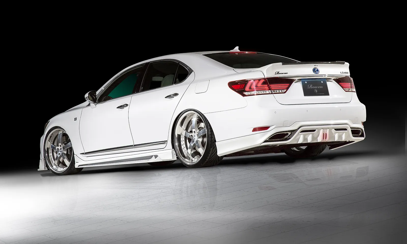 Check our price and buy Rowen body kit for Lexus LS F-sport 