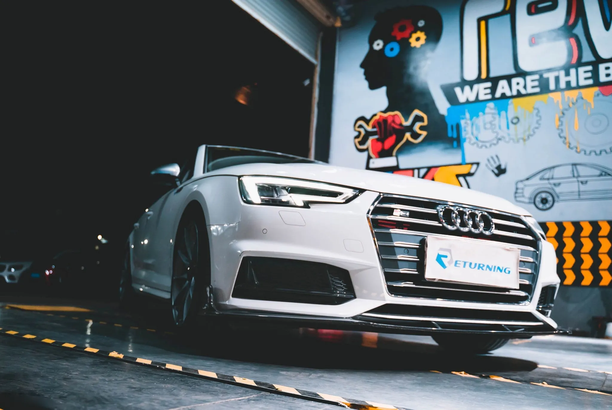 Check our price and buy CMST Carbon Fiber Body Kit set for Audi A4 S-Line / S4 B9!