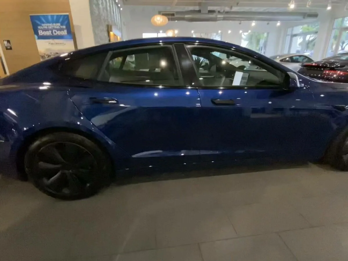 Check price and buy New Tesla Model S Plaid Restyling 2 For Sale