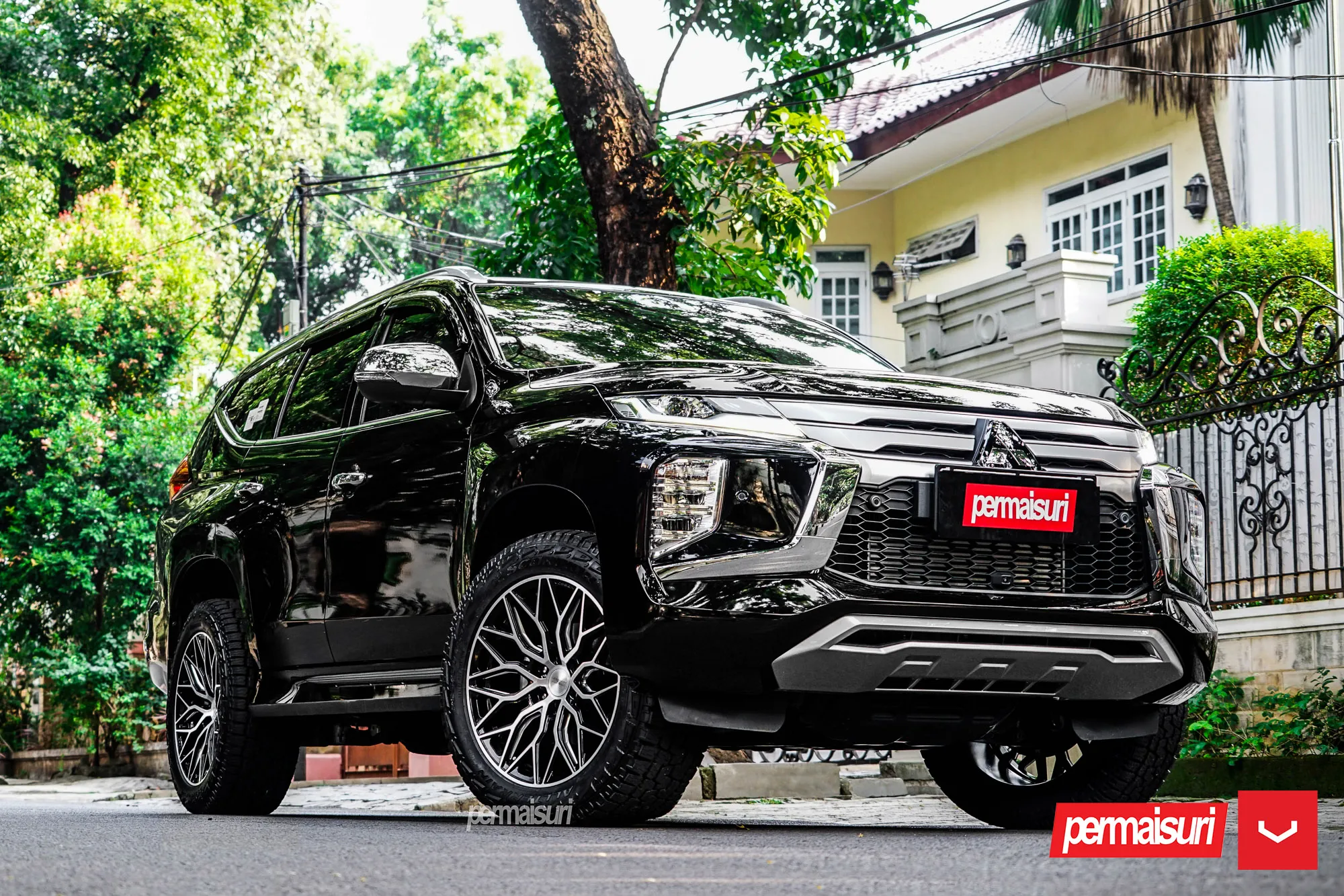 Vossen HF6-3 (Hybrid Forged 6-Lug)