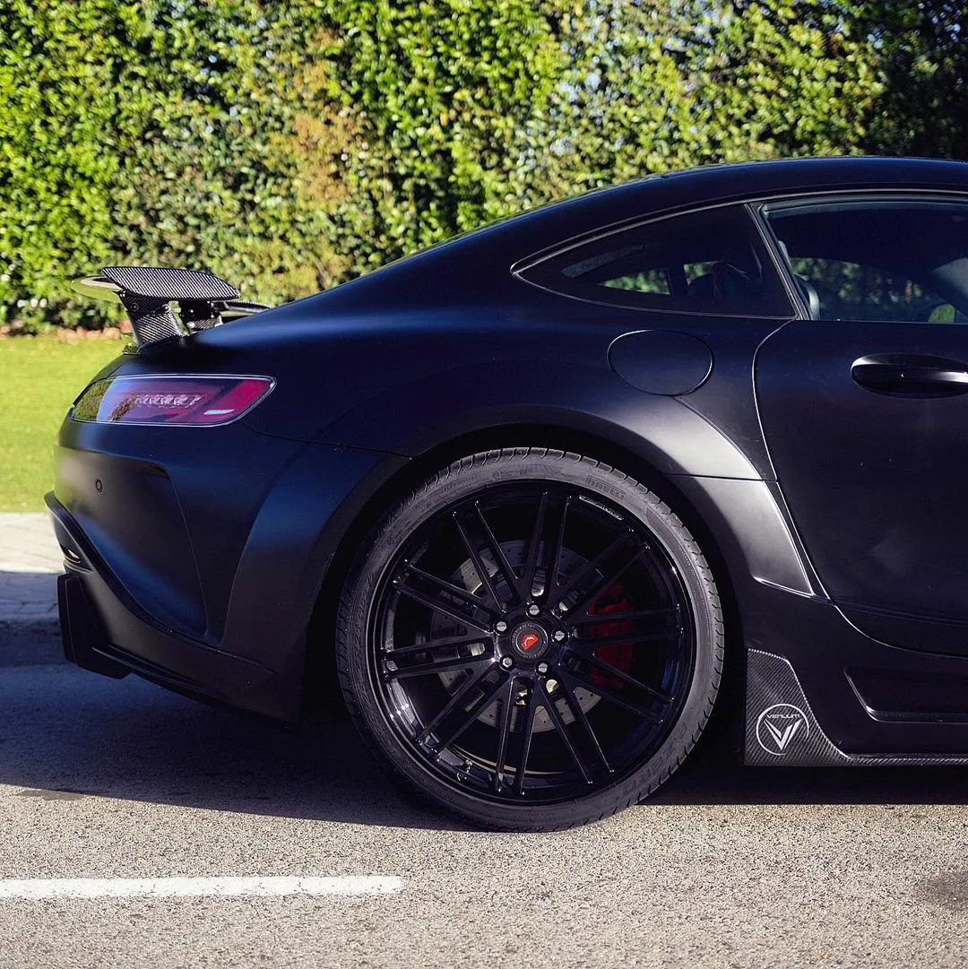 Check price and buy Venuum body kit for Mercedes-Benz AMG GT Coupe