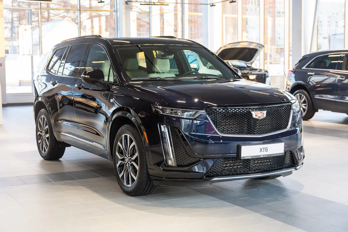 Check price and buy New Cadillac XT6 For Sale