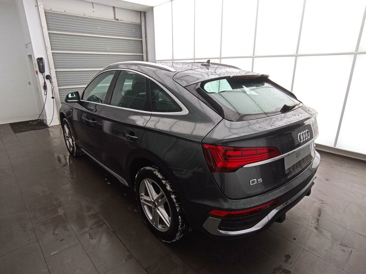 Check price and buy New Audi Q5 Sportback 45 TFSI (FY) For Sale