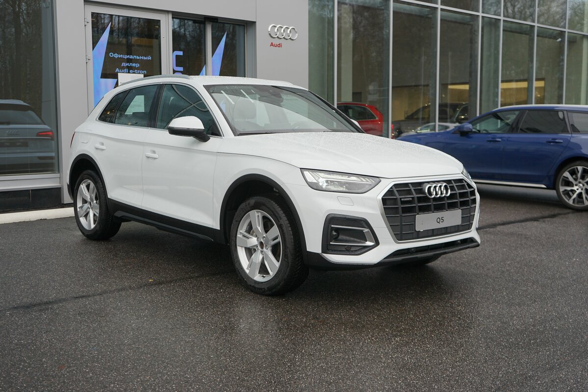 Check price and buy New Audi Q5 45 TFSI (FY) Restyling For Sale