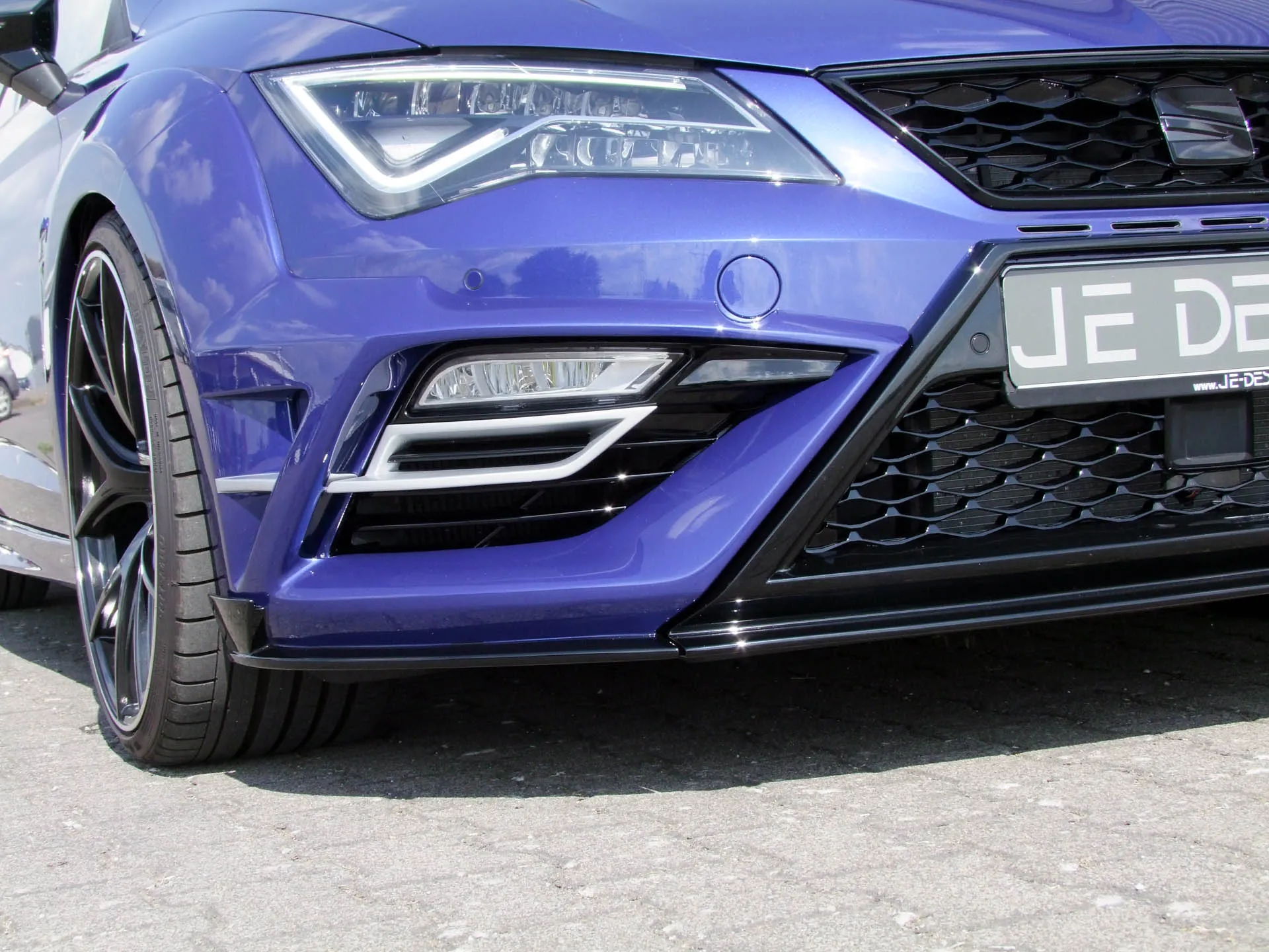 Check our price and buy JE Design body kit for Seat Leon ST FR + Cupra!