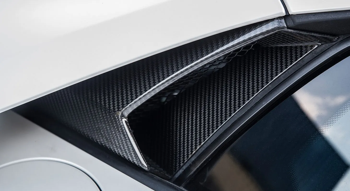 Check price and buy Novitec Carbon Fiber Body kit set for Lamborghini Huracán Spyder