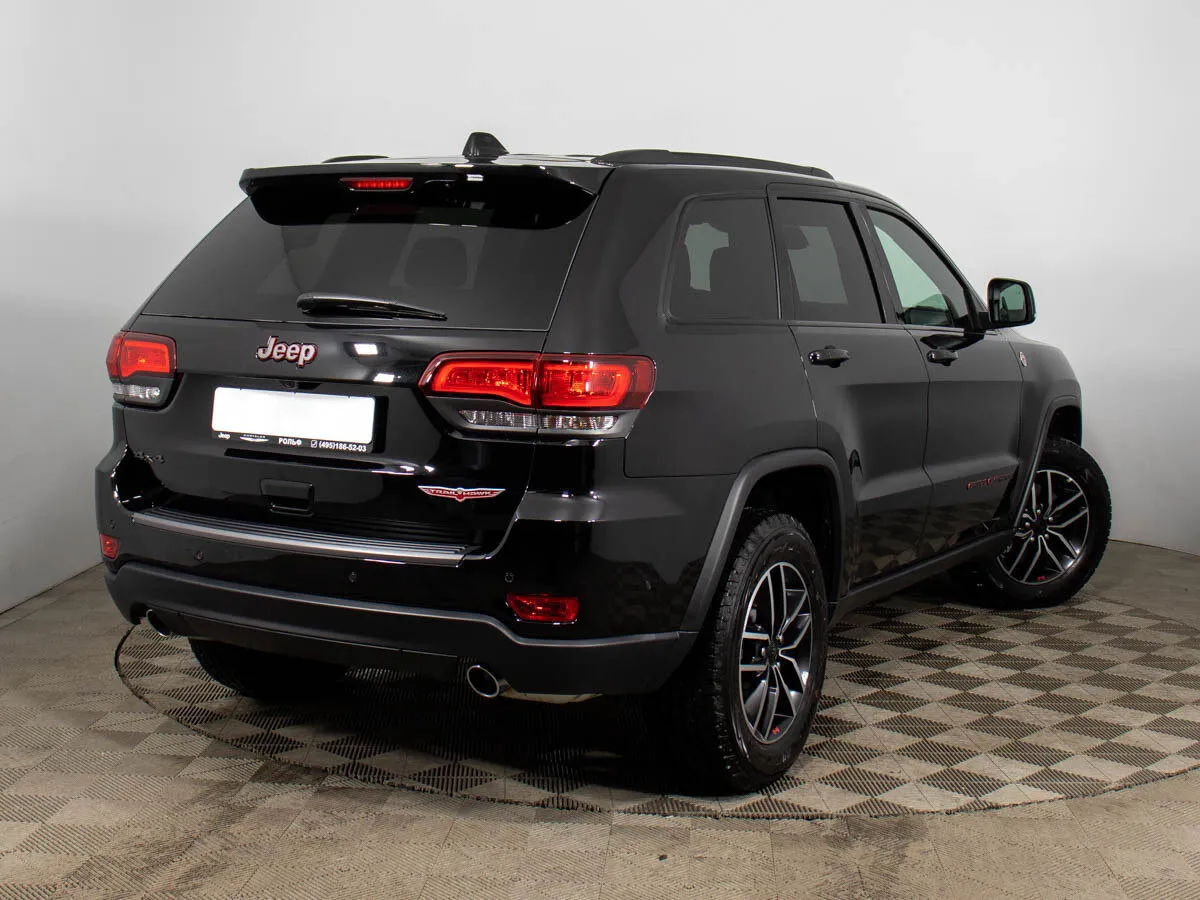 Check price and buy New Jeep Grand Cherokee (WK2) Restyling For Sale