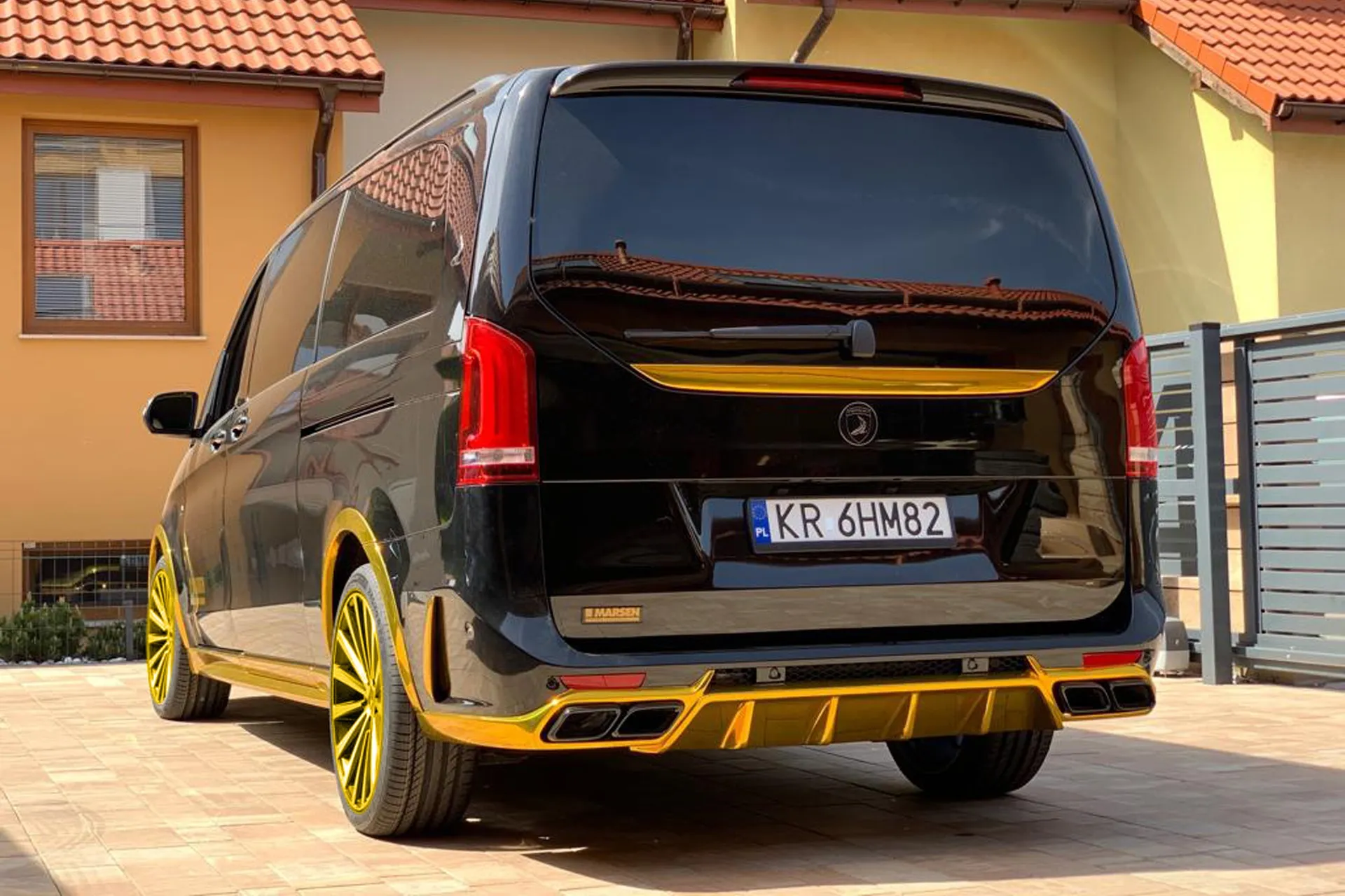 Check our price and buy Topcar Design carbon fiber body kit set for Mercedes V-class