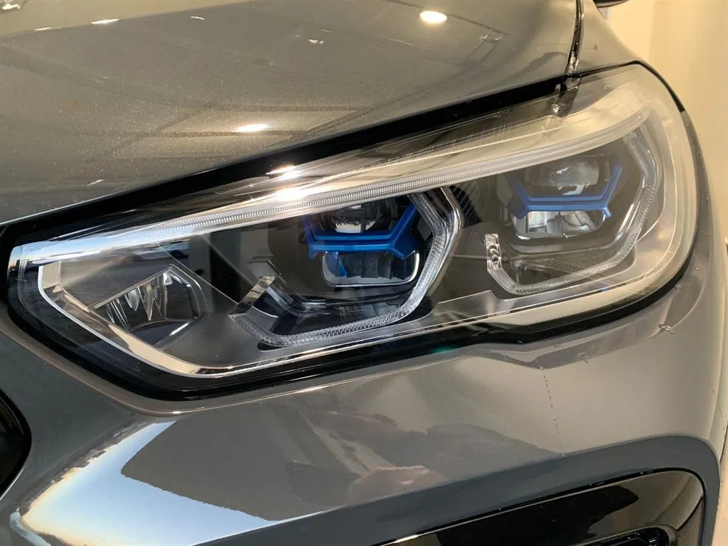 Buy New BMW X6 M50d (G06)