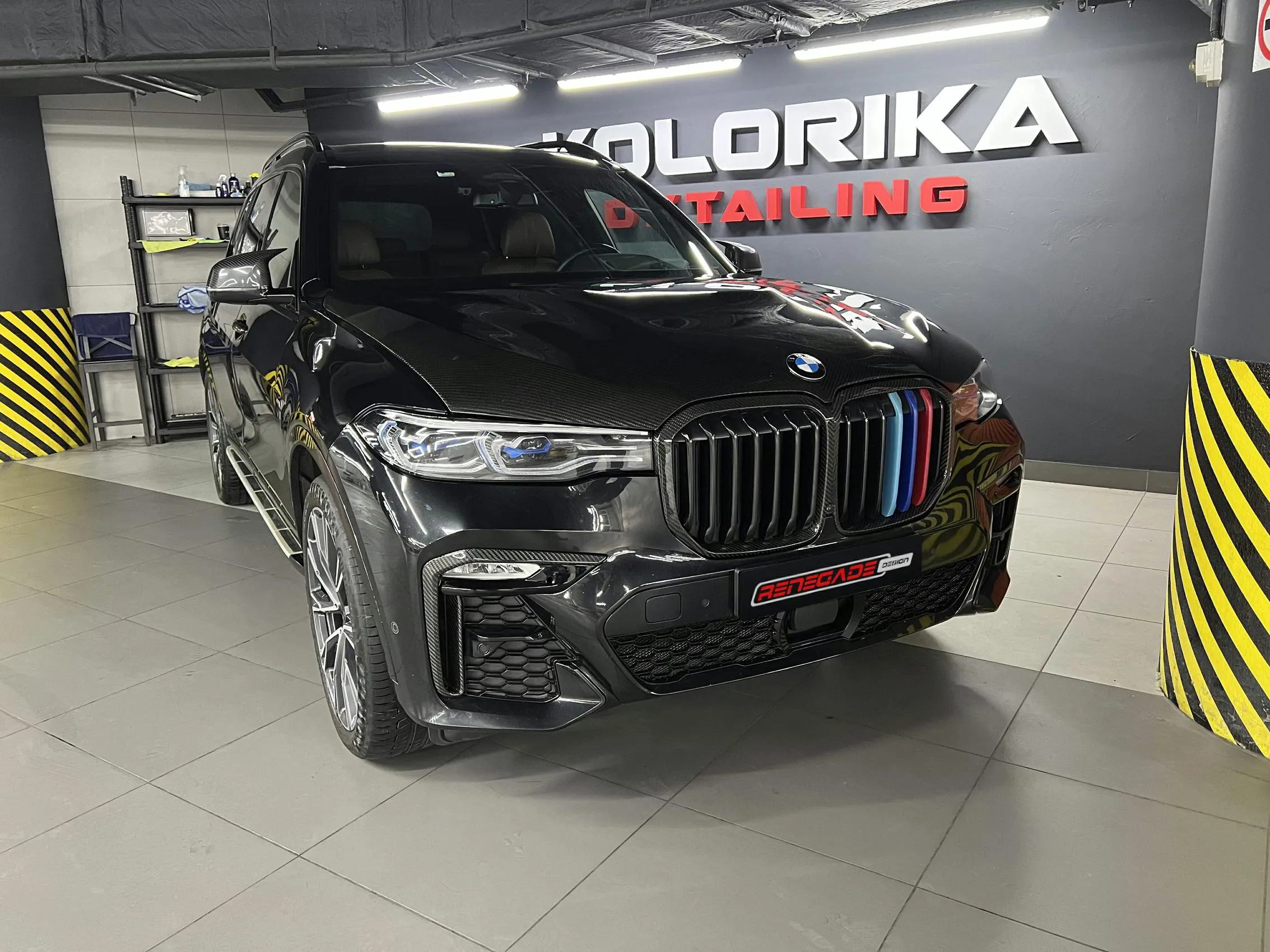 Check our price and buy Renegade Design body kit for BMW X7 G07