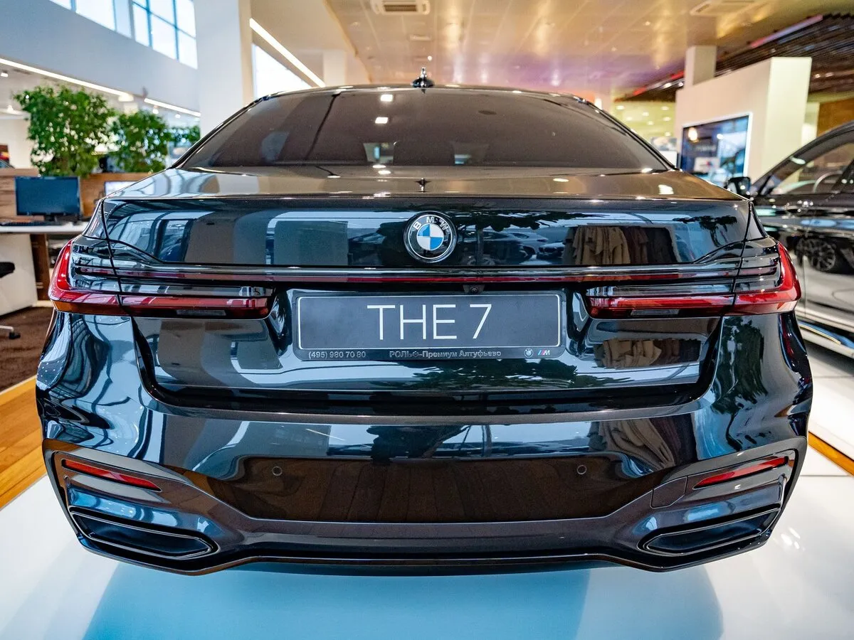 Check price and buy New BMW 7 series Long 740Ld xDrive (G11/G12) Restyling For Sale