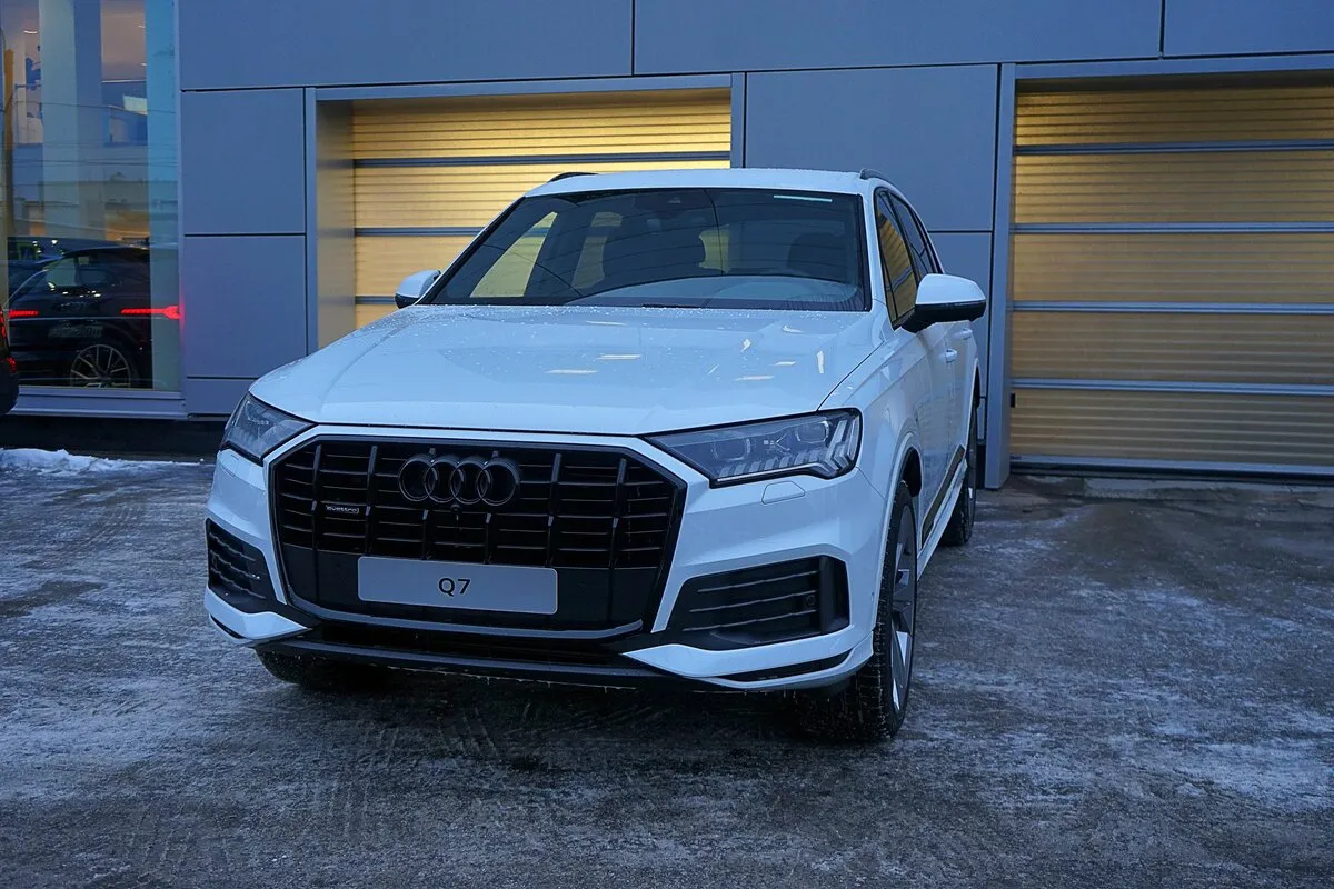 Check price and buy New Audi Q7 45 TDI (4M) Restyling For Sale