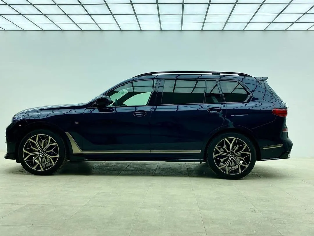 Check price and buy Ronin Body it for BMW X7 G07