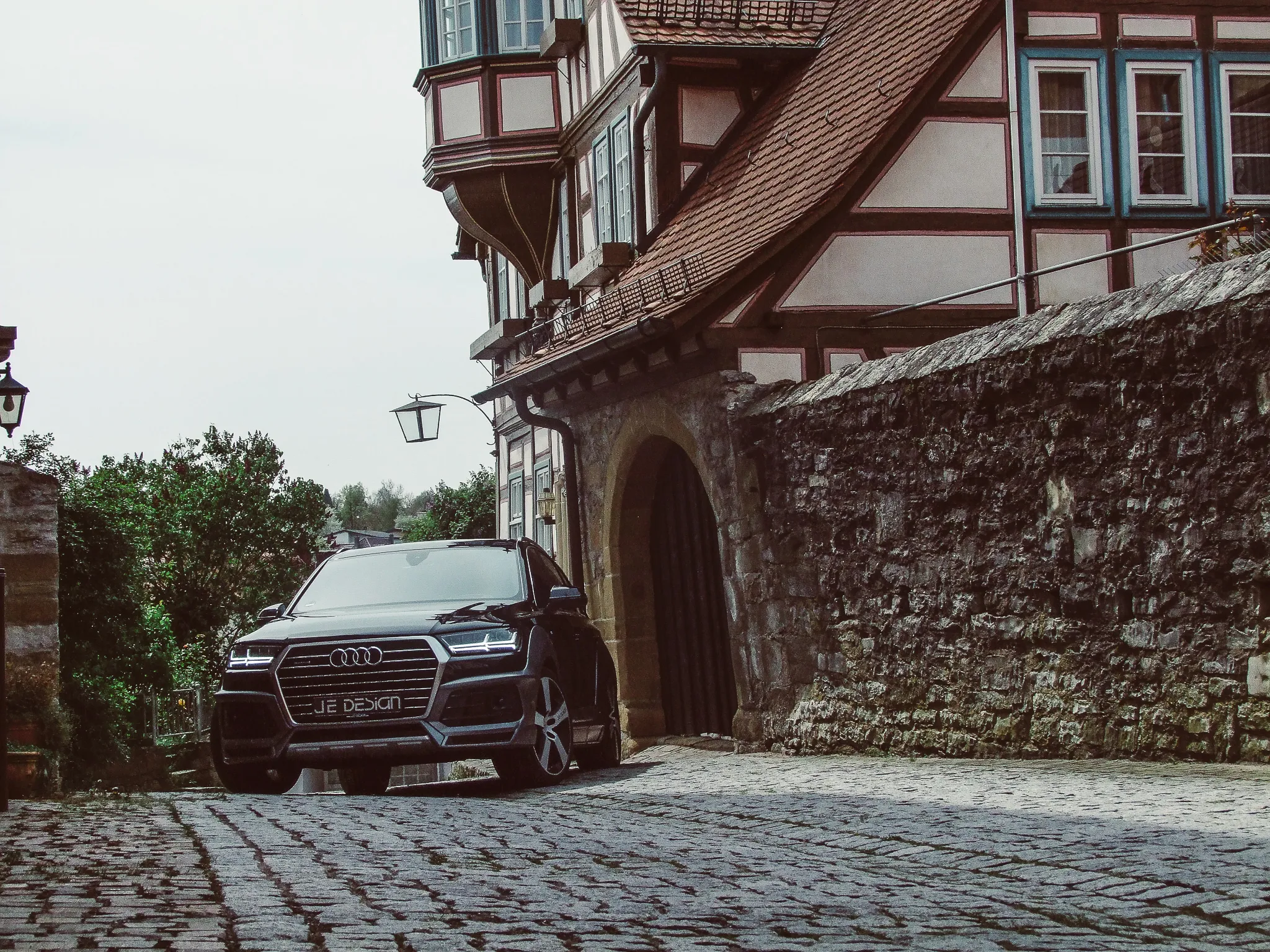 Check our price and buy JE Design body kit for Audi Q7 4M S-Line