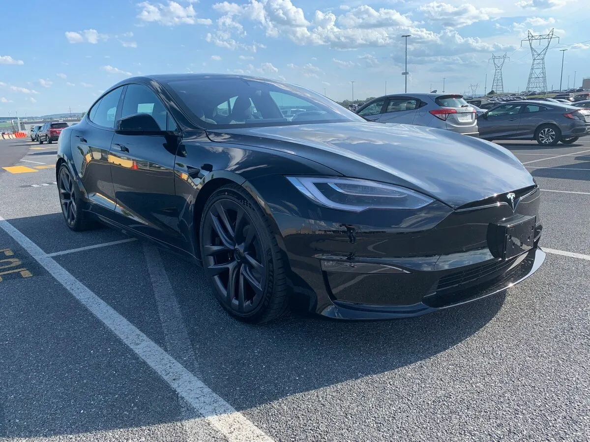 Check price and buy New Tesla Model S Plaid Restyling 2 For Sale