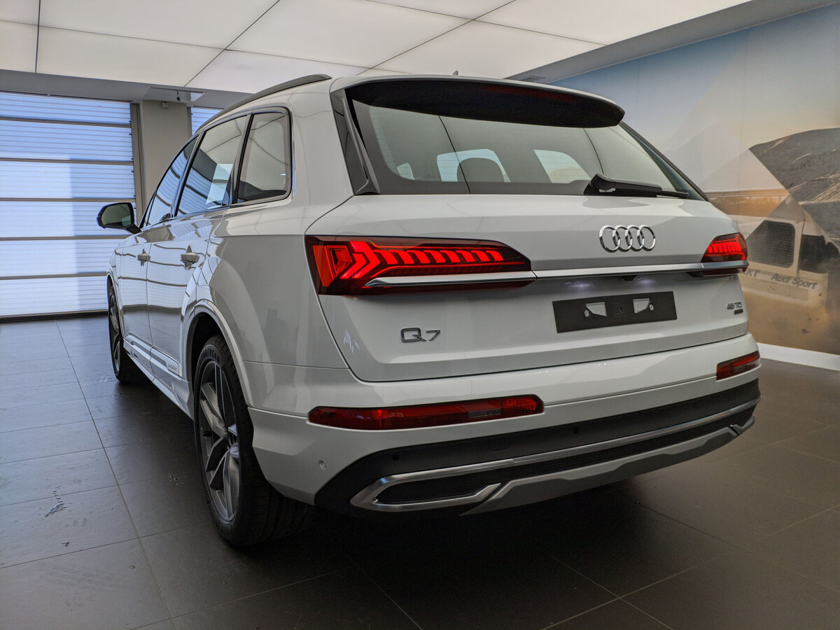 Check price and buy New Audi Q7 45 TDI (4M) Restyling For Sale