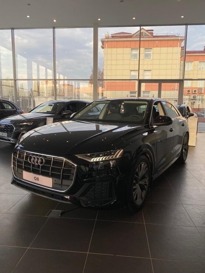 Buy New Audi Q8 45 TDI