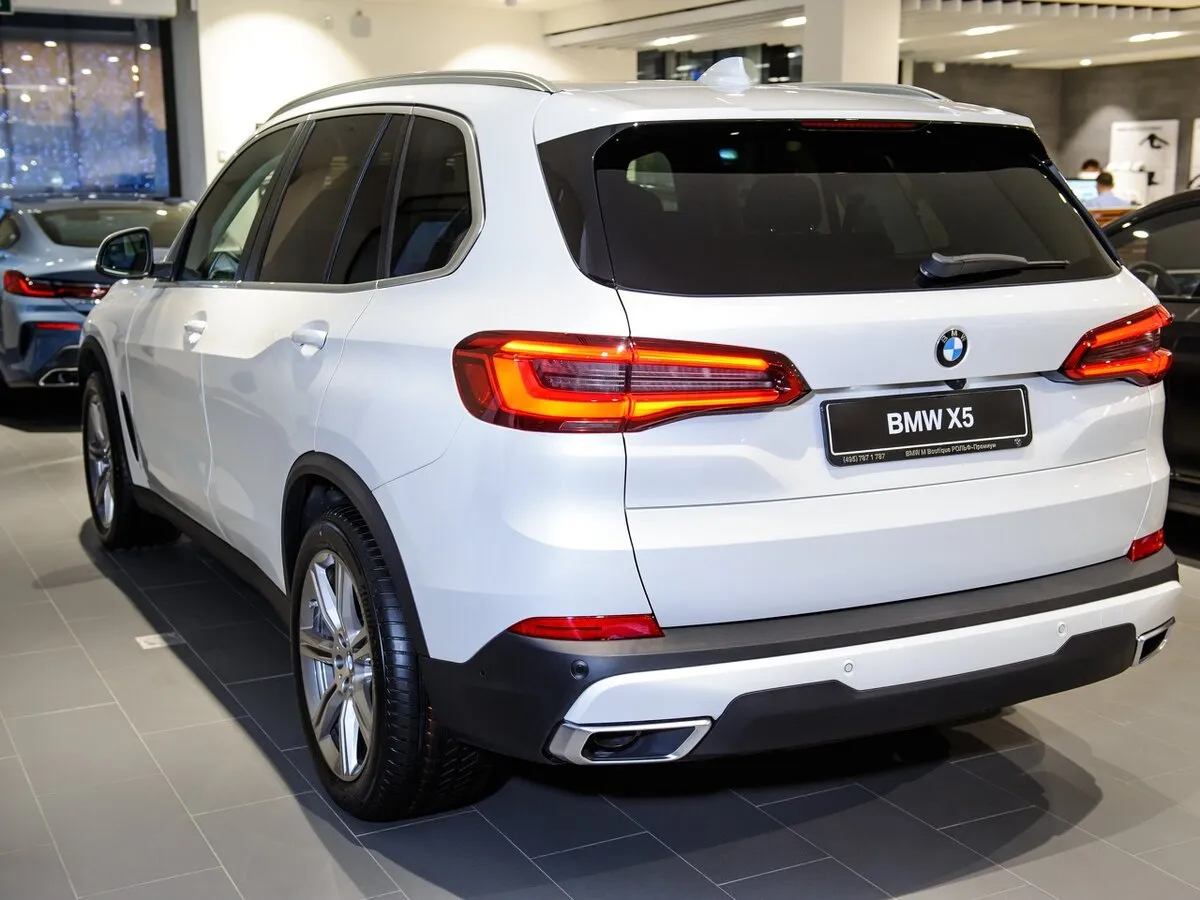 Buy New BMW X5 30d (G05)
