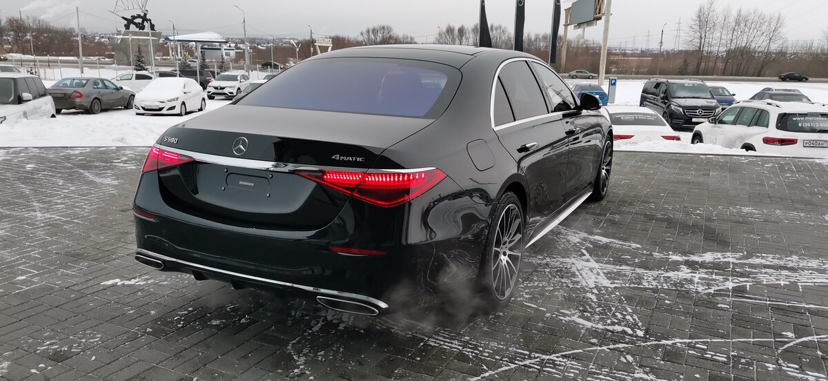 Check price and buy New Mercedes-Benz S-Class 580 Long 4MATIC (W223) For Sale