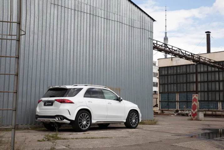 Check price and buy Ronin Design body kit for Mercedes-Benz GLE V167
