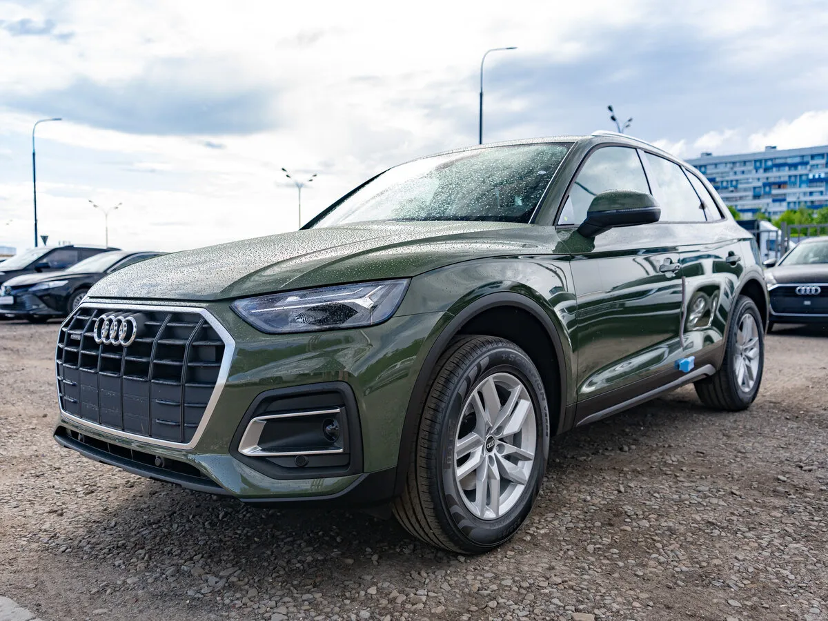 Check price and buy New Audi Q5 45 TFSI (FY) Restyling For Sale