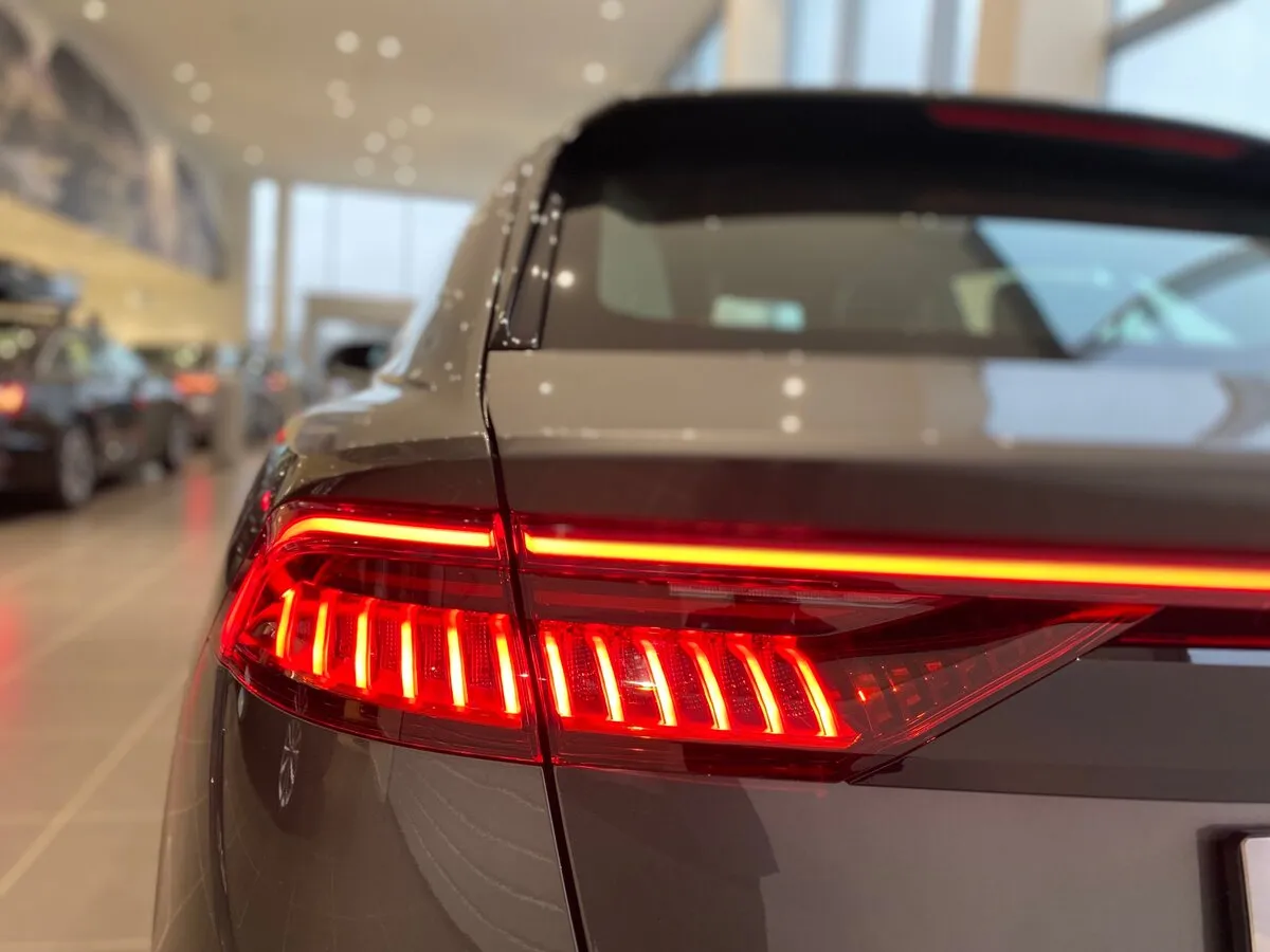 Buy New Audi Q8 45 TDI