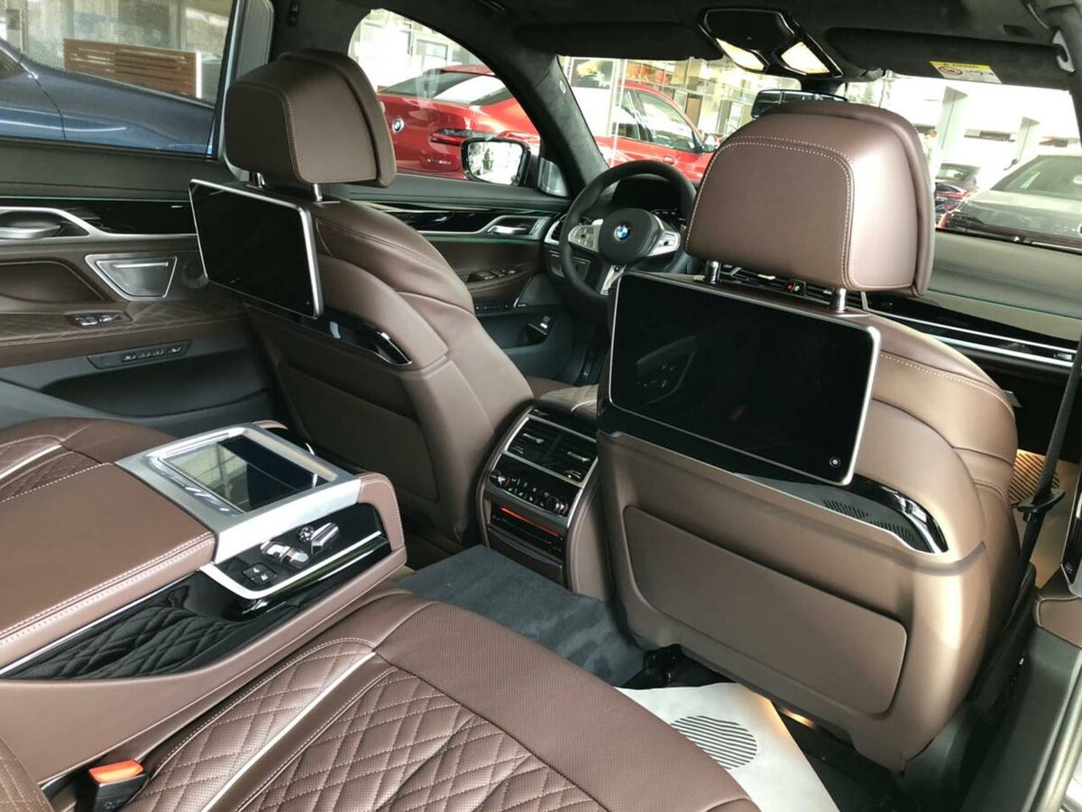 Check price and buy New BMW 7 series Long M760Li xDrive (G11/G12) Restyling For Sale