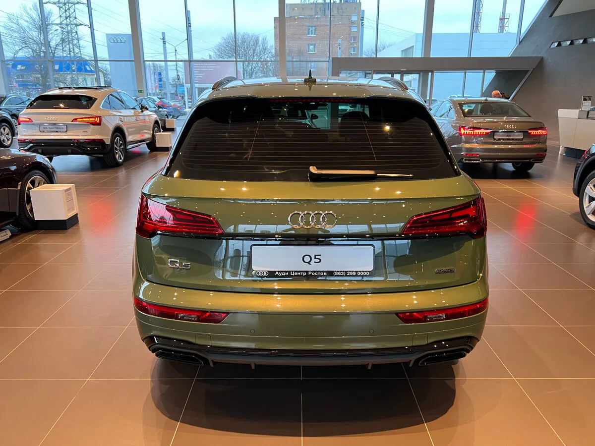 Check price and buy New Audi Q5 45 TFSI (FY) Restyling For Sale