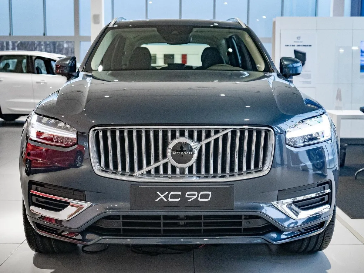 Check price and buy New Volvo XC90 Restyling For Sale