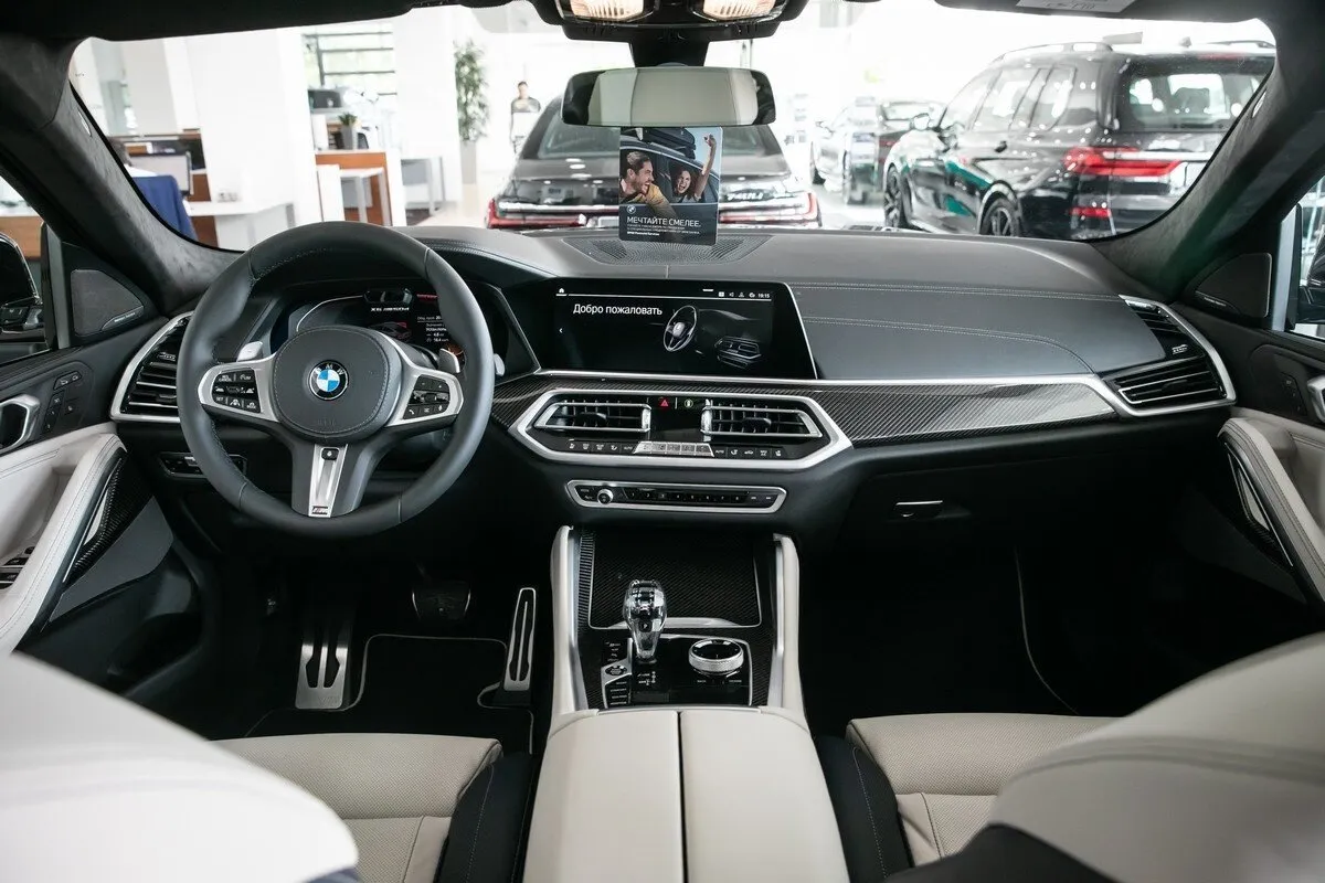 Check price and buy New BMW X6 M50d (G06) For Sale