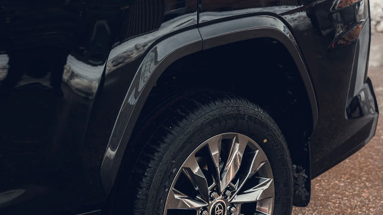Set of carbon arches pads MTR Design for Toyota Land Cruiser 300