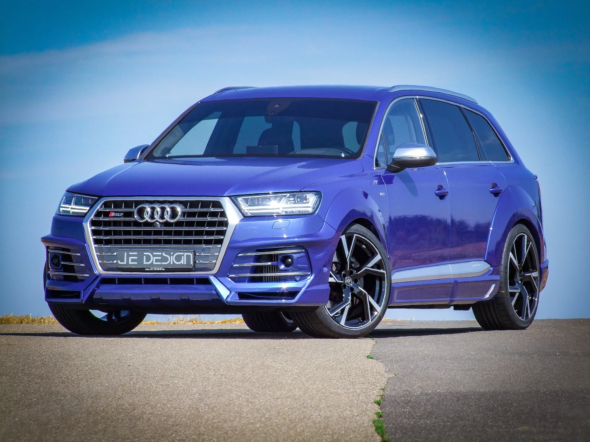 Check our price and buy JE Design body kit for Audi Q7 4M S-Line