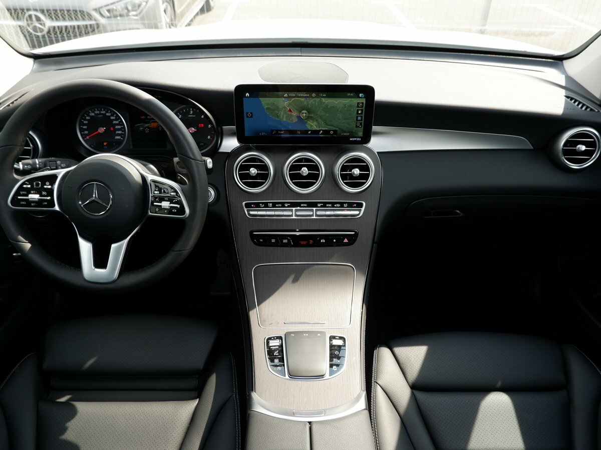 Check price and buy New Mercedes-Benz GLC 300 d (X253) Restyling For Sale